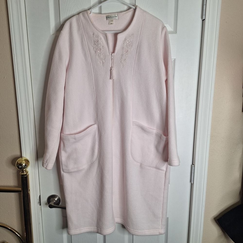 Miss Elaine Soft Pink Fleece Robe Size Medium